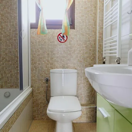 Costero Apartment *