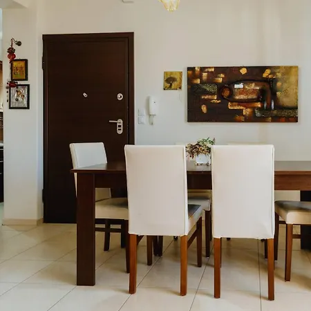 Costero Apartment