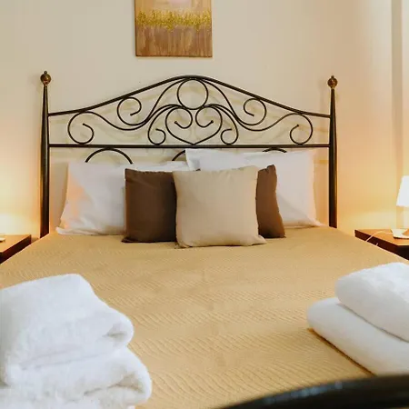 Costero Apartment *
